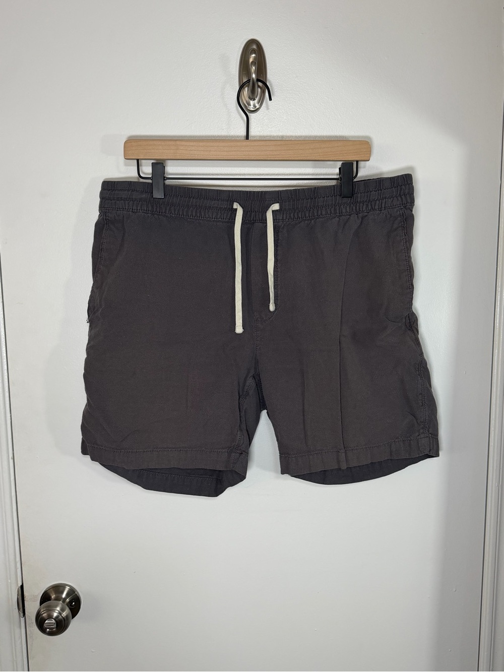 Gray Cotton Blend Shorts - L